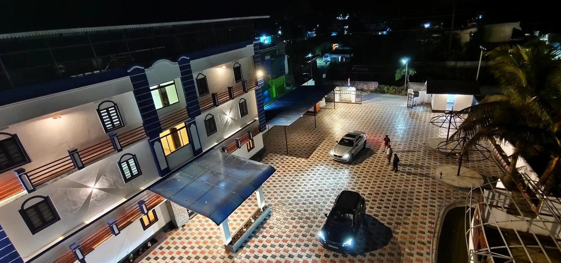 Rose County Apartments & Resort Thekkady